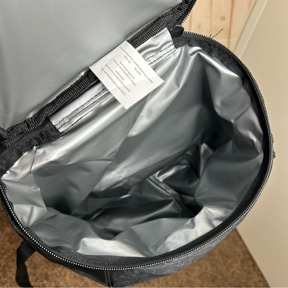 Disney Mickey Mouse Black Printed Lunch Backpack Bag EUC 13x10 - Picture 4 of 6